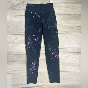 Sweaty Betty Zero Gravity Leggings with Pink and Blue Accents